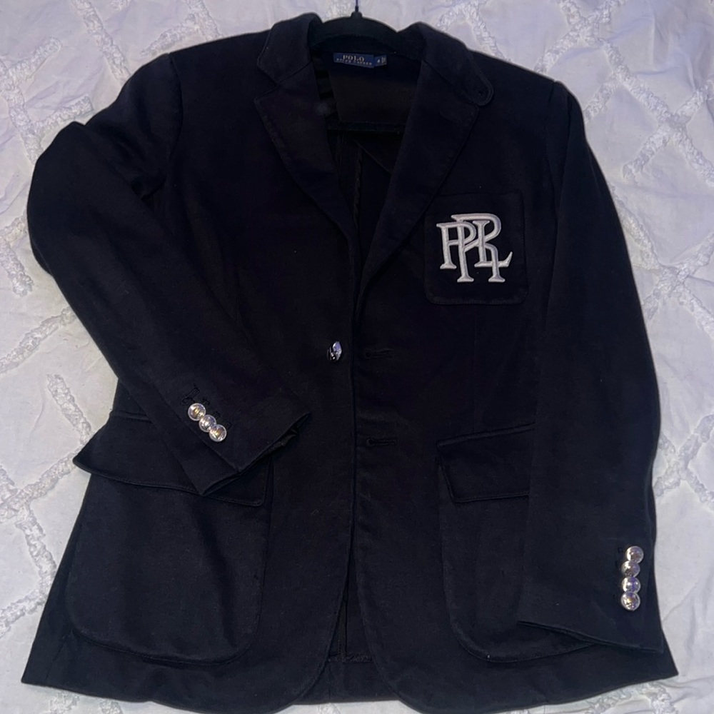 Used cotton great for traveling black with silver blazer